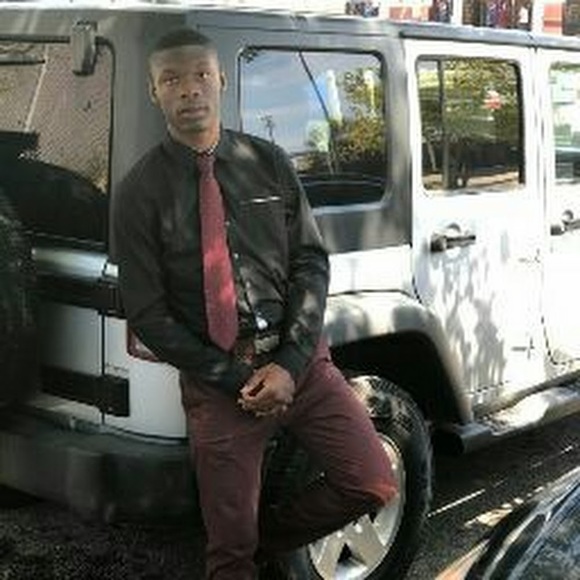 Winter beely Félix - Poshmark Profile Picture of Winter beely Félix (@felixbeely98) on Poshmark