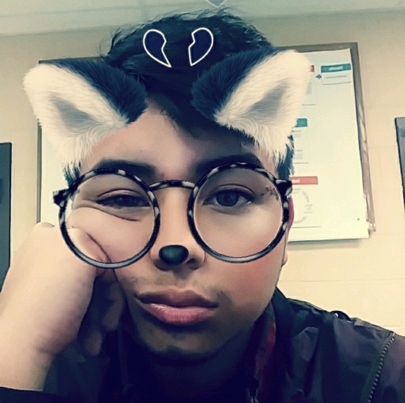 Profile Picture of Solomon Zapata (@solo_lz99) on Poshmark