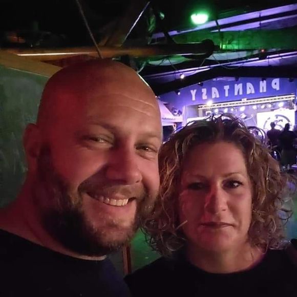 Profile Picture of Carrie Prosen (@cprosen) on Poshmark