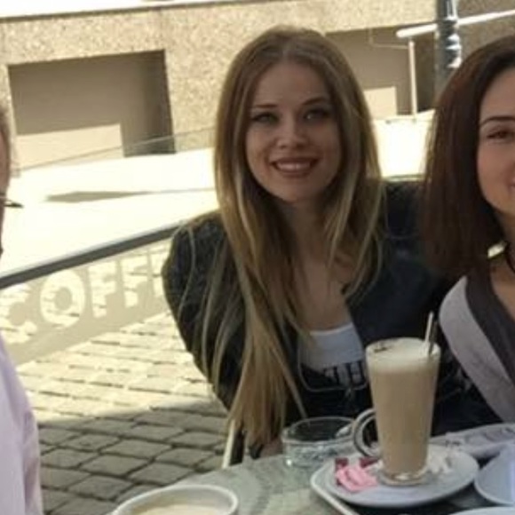 Profile Picture of Drenka Kelmendi (@drenka_kelmendi) on Poshmark