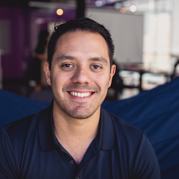 Profile Picture of Isaac De la hoya-paredes (@caasi01) on Poshmark