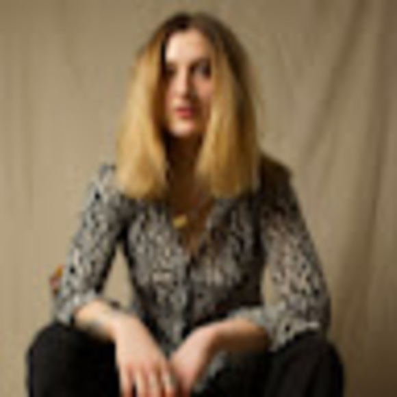 Profile Picture of Hannah Goldstein (@hannahgoldst993) on Poshmark