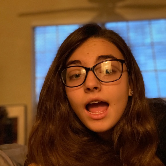 Profile Picture of Ava Walker (@ajwaller) on Poshmark