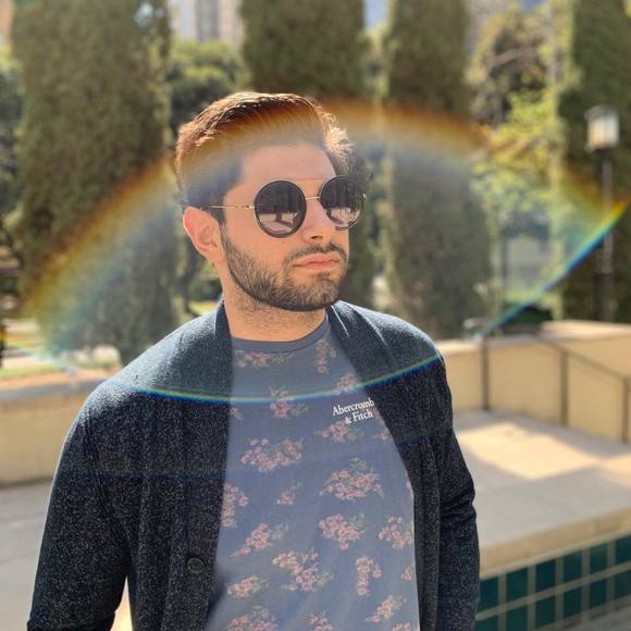 Profile Picture of Andy Khalaf (@andyk10groovy) on Poshmark