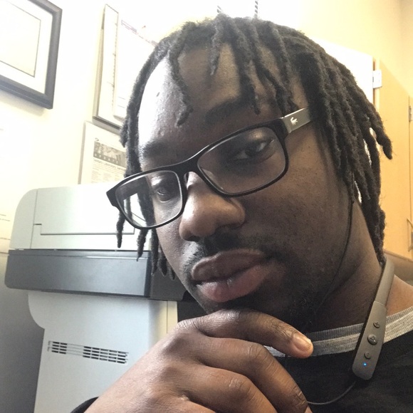 Profile Picture of Eddrick Dowling (@foxx561) on Poshmark