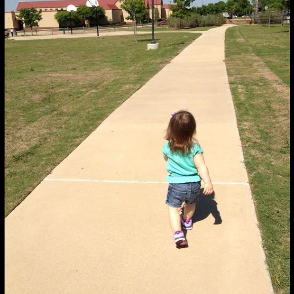 Profile Picture of Erni Gomez (@erni) on Poshmark