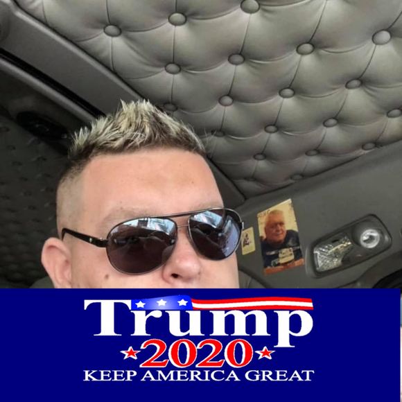 Profile Picture of Mark Durowski (@markdurowski) on Poshmark