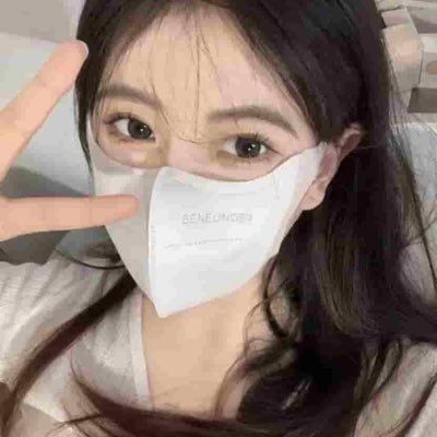 Profile Picture of roxannewallace5 (@roxannewallace5) on Tiktok