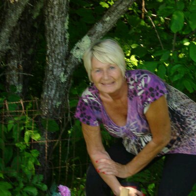 Profile Photo of Constance Dyer (@71Dyer) on Twitter