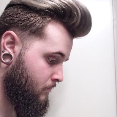 Profile Picture of Chris Mayhew (@chrismayhew92) on Twitter