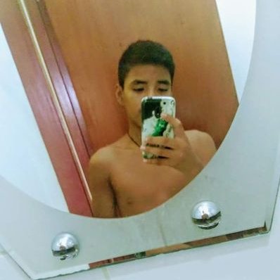 Profile Picture of Adrian Vivar (@AdrianVivar20) on Twitter