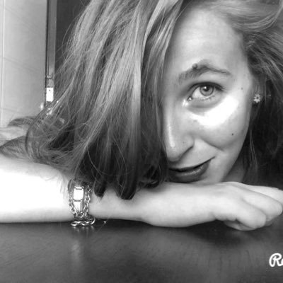 Profile Picture of Sara Luciani (@SaraSniper7) on Twitter