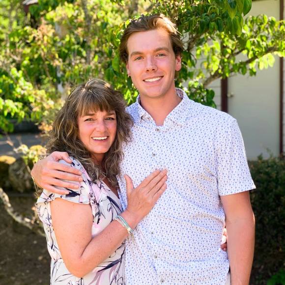 Profile Picture of Nathan Swift (@nathanswift) on Poshmark