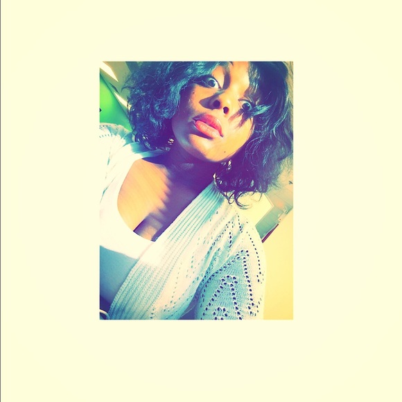 Profile Picture of Alexis Keith (@keicapaaa) on Poshmark
