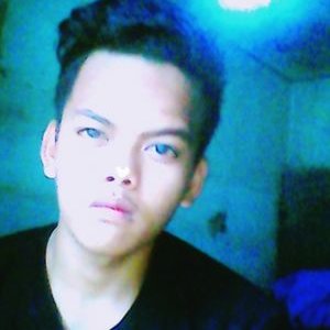 Profile Picture of Denis Alexander (@denissweetboy) on Twitter