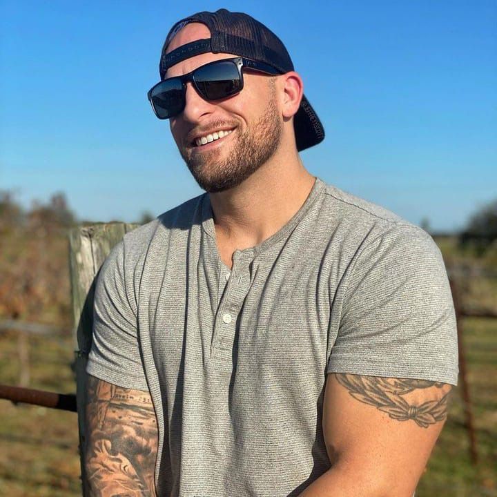 Profile Picture of scott (@scottjuhq5h) on Tiktok