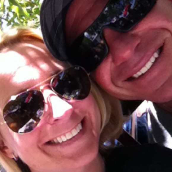 Profile Picture of Lauren Cullyford (@ltcully) on Poshmark