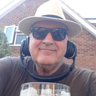 Profile Picture of Phil Hooker (@phil.hooker1) on Facebook
