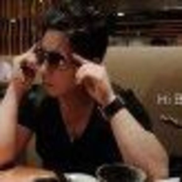 Profile Picture of Bin Xu (@bantop) on Poshmark