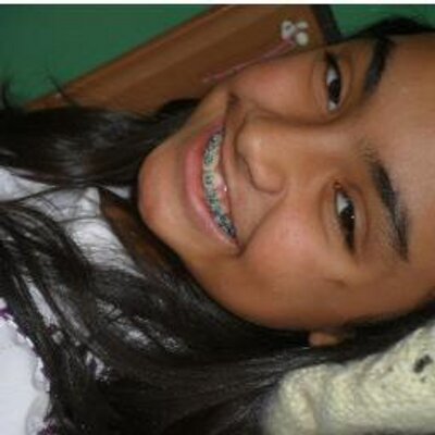 Profile Picture of Alice Soares (@AliceSoChaves) on Twitter