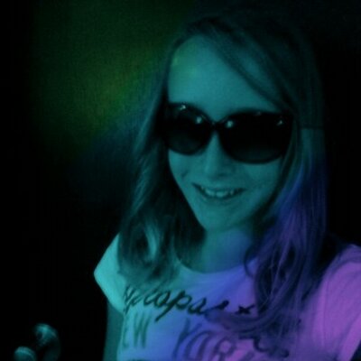 Profile Picture of Kierstin Johnson (@KierstinMusic) on Twitter