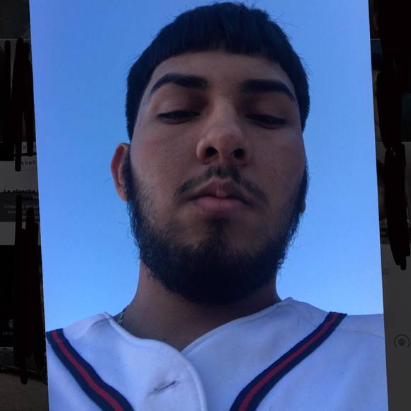 Profile Picture of Bryan Escobedo (@brayn_castillo) on Poshmark