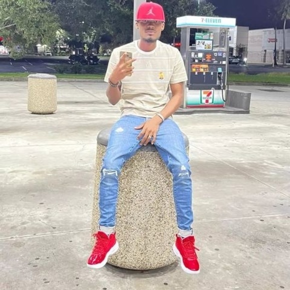 Pablo Antonio - Poshmark Profile Picture of Pablo Antonio (@belonyshinaider) on Poshmark