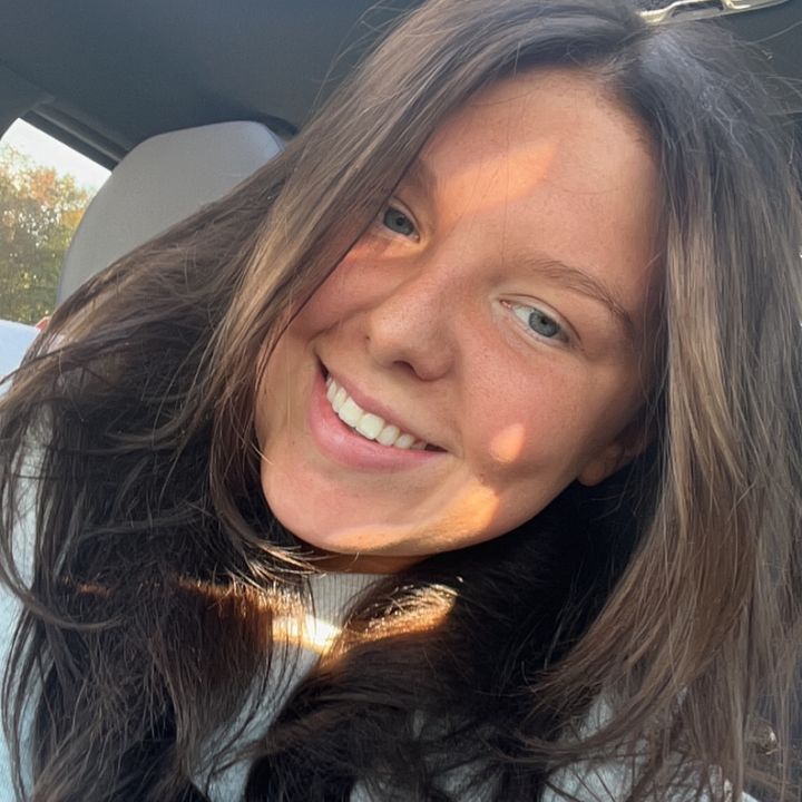 Profile Picture of b (@bellamccrary) on Tiktok