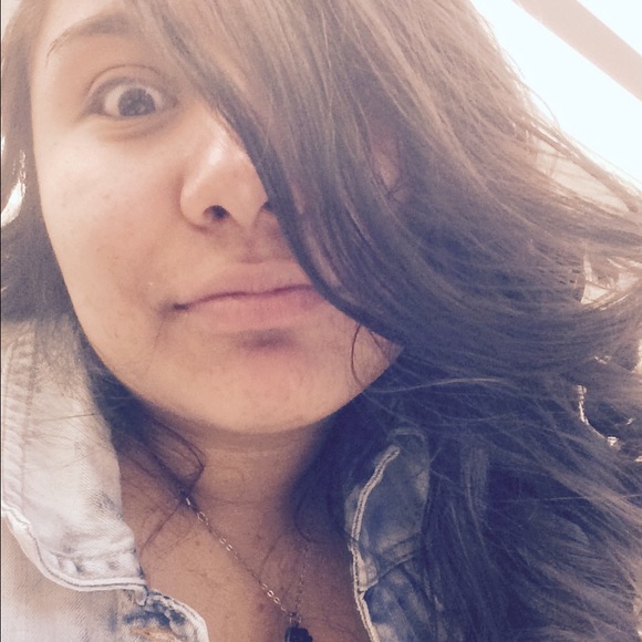 Profile Picture of Kodou Ndow (@kodou) on Poshmark