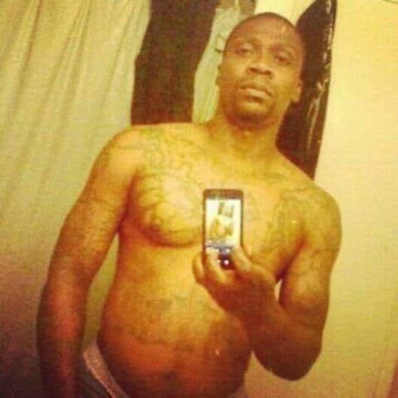 Profile Picture of Darvin Lynn (@darvinlynn67) on Poshmark