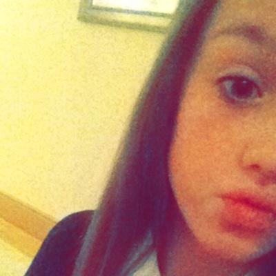 Profile Picture of Caitlin Devine (@caitlindevine3) on Twitter