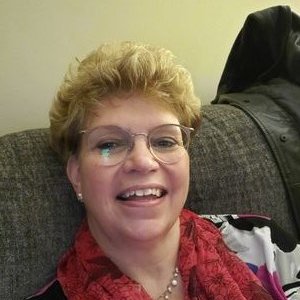 Profile Picture of Diane DeWitt (@DianeDeWitt14) on Twitter