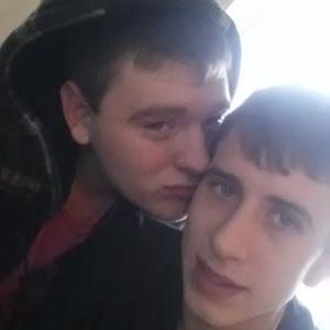 Profile Picture of Dustin Marshall (@EmersonDrfan9) on Twitter