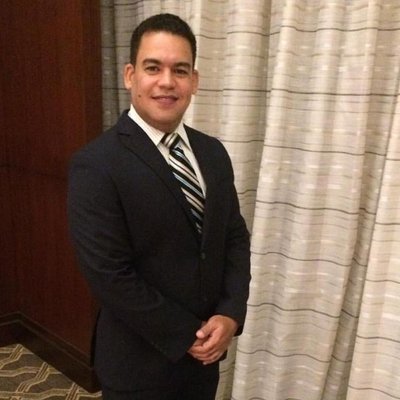 Profile Picture of Robert Valentin Diaz (@RobertVD14) on Twitter