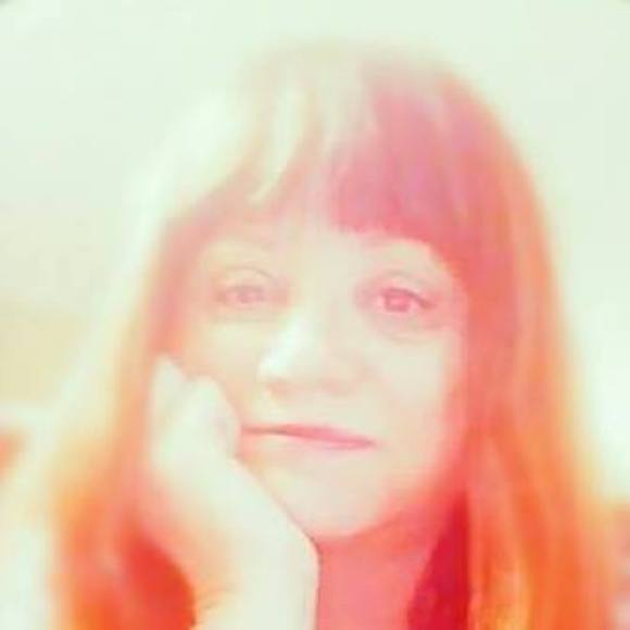 Profile Picture of Linda Kelley (@kellin1951) on Poshmark