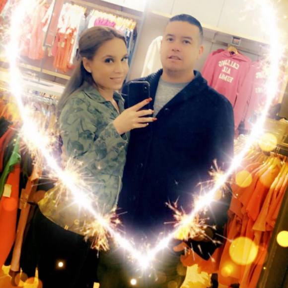 Profile Picture of Fernando Casares (@fern24dogg) on Poshmark