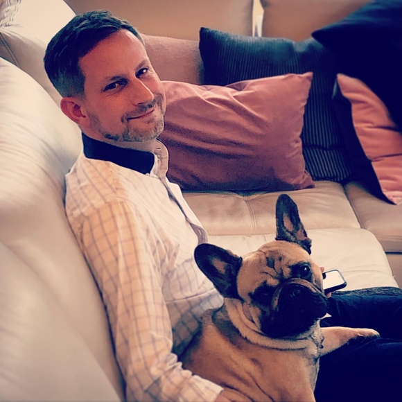 Rich Pemberton - Poshmark Profile Picture of Rich Pemberton (@richditto) on Poshmark