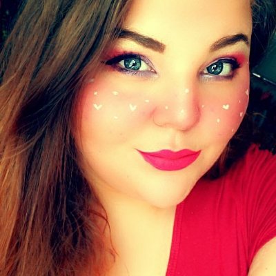 Profile Picture of Kristin Manning (@MamaKikiMac) on Twitter