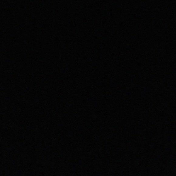 Profile Picture of Ian Rahman (@ianrah) on Poshmark