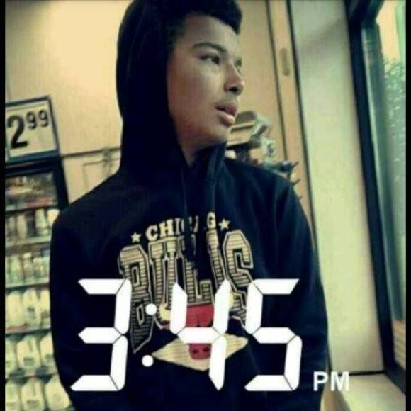 Profile Picture of De andre Hampton (@deandre1738) on Poshmark