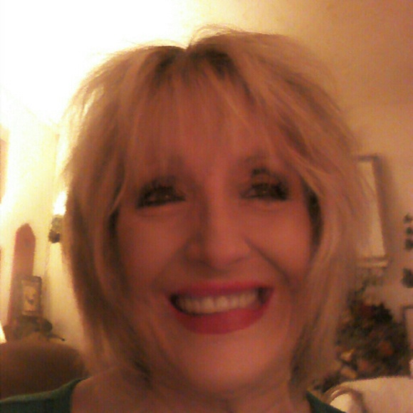 Profile Picture of Judy Phillips (@jlphillips53) on Poshmark