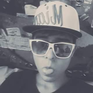 Profile Picture of Ulises Alvarado (@ChakaBbe11) on Twitter