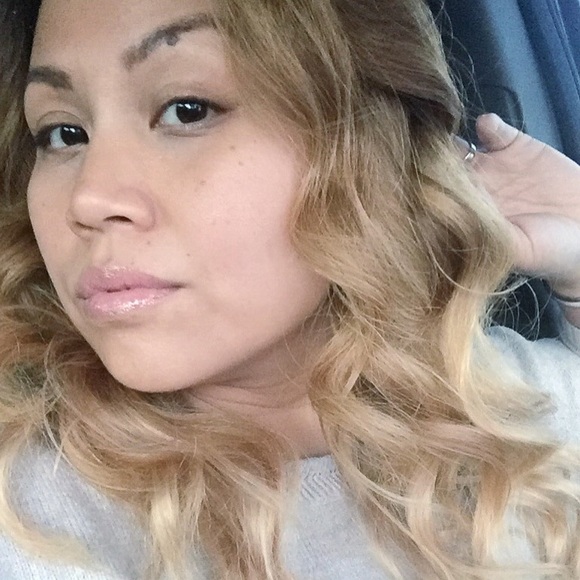 Profile Picture of Marilyn Kahue (@mkahue0519) on Poshmark