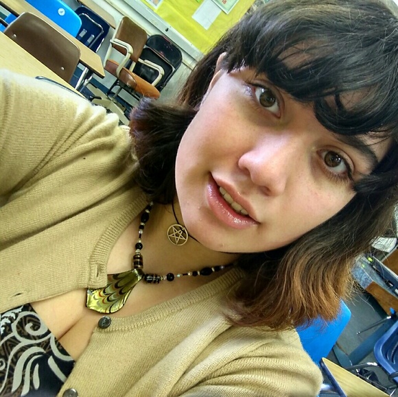 Profile Picture of Josephine Ferrer (@josephine999) on Poshmark