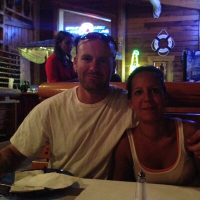 Profile Picture of April Nicholas (@apenicholas) on Twitter