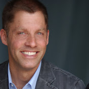 Profile Picture of Chris Woolsey (@ComicWoolsey) on Youtube