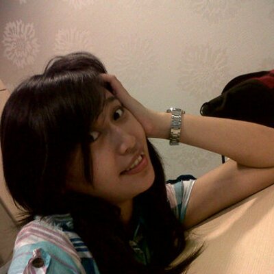 Profile Photo of Esti Dwi Linggawati (@EstiDLinggawati) on Twitter