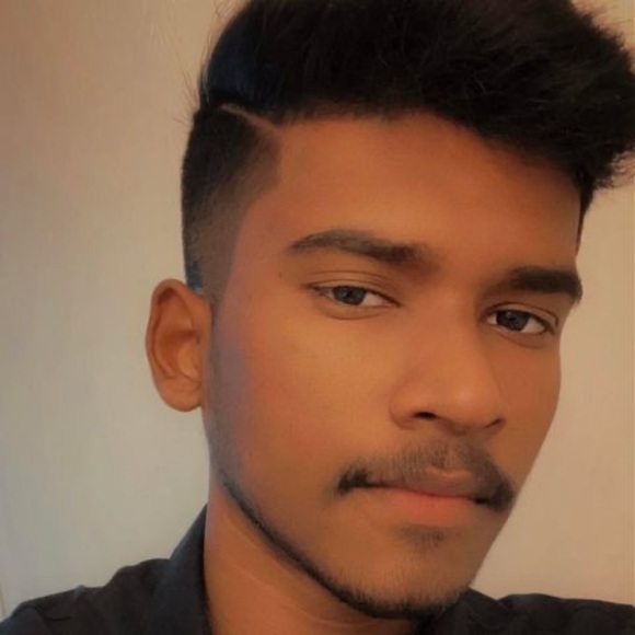 Profile Picture of Alwin Saji (@alwin_saji) on Poshmark