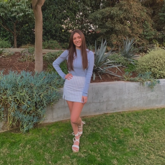 Profile Picture of Jacey Pezoldt (@jaceyyyy7) on Poshmark