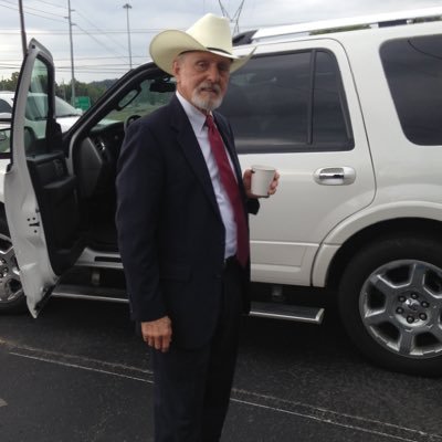 Profile Picture of Jerry Henley (@jphenley42) on Twitter